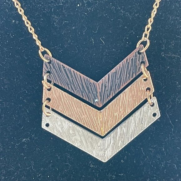 Women Necklace Tri Color Pendant Fashion Necklace Jewelry Silver Gold Brown - Picture 4 of 9